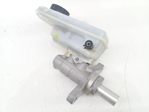 Used Brake master cylinder Brake master cylinder RENAULT KANGOO Express (FW0/1_) 1.5 dCi 75 (FW07, FW10, FW04) (75 hp) 40539169 40539169
