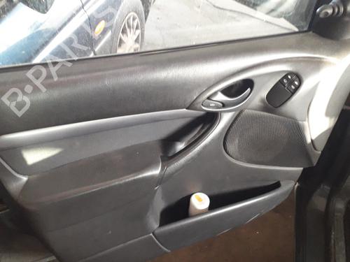 Venstre foran utvendig håndtak FORD FOCUS I (DAW, DBW) 1.8 Turbo DI / TDDi | BP12522710C128 