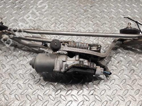 Used Front wiper motor TOYOTA AURIS (_E15_) [2006-2012]  6544677