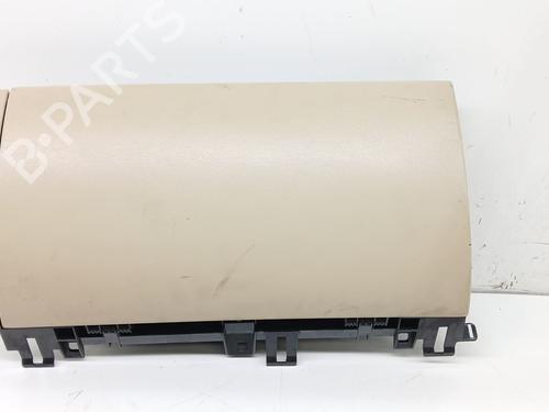 glove-box-jaguar-xf-i-x250-2008-2009-2010-2011-2012-2013-2014-2015-36034024 main image