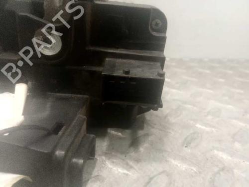 Front right lock OPEL VIVARO A Van (X83) 2.0 16V (F7) | BP4695317C97 
