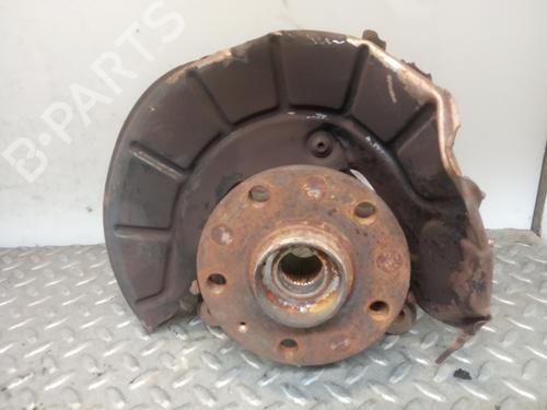 Used Left front steering knuckle SKODA OCTAVIA II Combi (1Z5) [2004-2013]  9454704