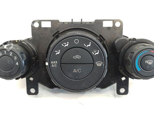 Used Climate control Climate control FORD ECOSPORT 1.5 Ti (112 hp) 32424984 32424984