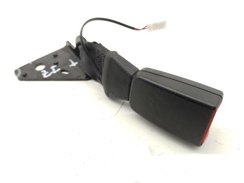 Used Seat buckle CITROËN C4 CACTUS 1.2 THP 110 (110 hp) 28976046