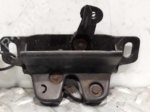 Used Tailgate lock PEUGEOT 306 Hatchback (7A, 7C, N3, N5) 1.9 D (69 hp) 3067212