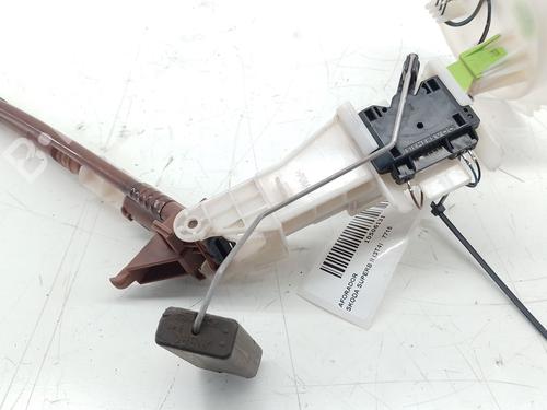 Fuel pump SKODA SUPERB II (3T4) 1.8 TSI 4x4 | BP26495208M76 