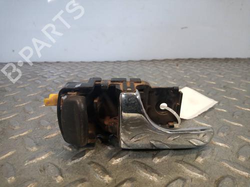 Used Front right interior door handle NISSAN TERRANO II (R20) 2.7 TDi 4WD (125 hp) 12578189