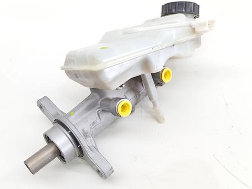Used Brake master cylinder Brake master cylinder 37467578 37467578