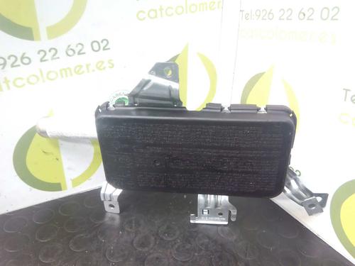 Used Left seat airbag MERCEDES-BENZ C-CLASS (W203) C 220 CDI (203.008) (150 hp) 3033610