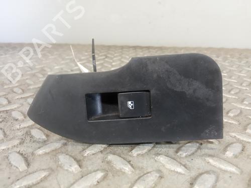 Used Left rear window switch CHEVROLET CAPTIVA (C100, C140) [2006-2025]  10099386