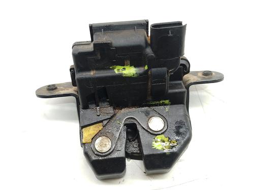 tailgate-lock-fiat-500x-334_-2014-32190991 main image