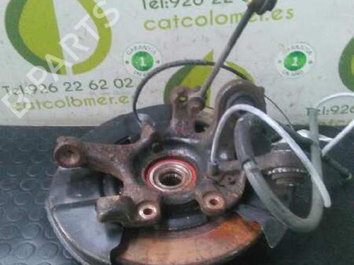 Used Right rear steering knuckle BMW 1 (E87) 118 d (122 hp) 3076389