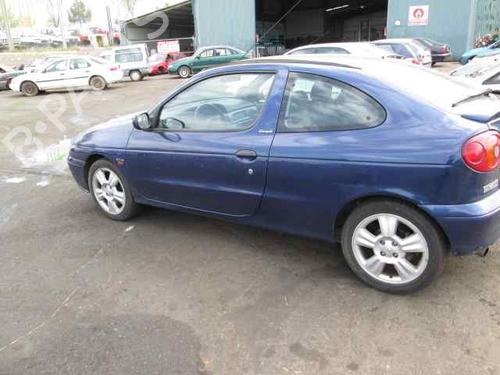 Left front steering knuckle RENAULT MEGANE I Coach (DA0/1_)  | BP3118917M25 
