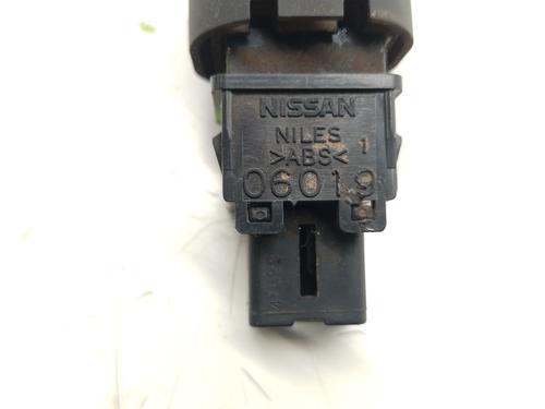 Warning switch NISSAN PATHFINDER III (R51) 2.5 dCi | BP31359574I22