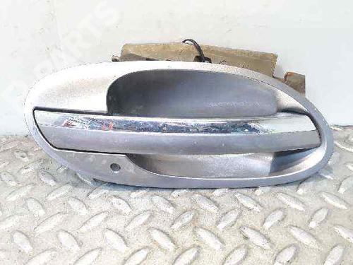 Used Rear right exterior door handle Rear right exterior door handle BMW 7 (E65, E66, E67) 740 d (258 hp) 7434747 7434747