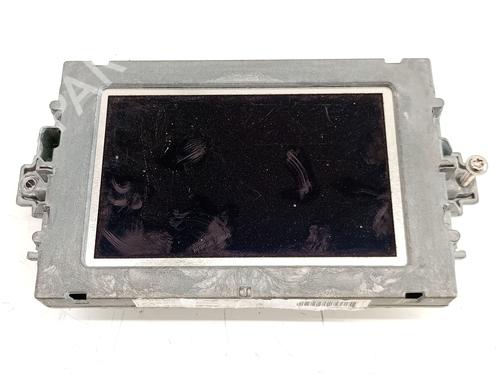 display-monitor-mercedes-benz-c-class-w204-2007-2008-2009-2010-2011-2012-2013-2014-2015-38302452 main image