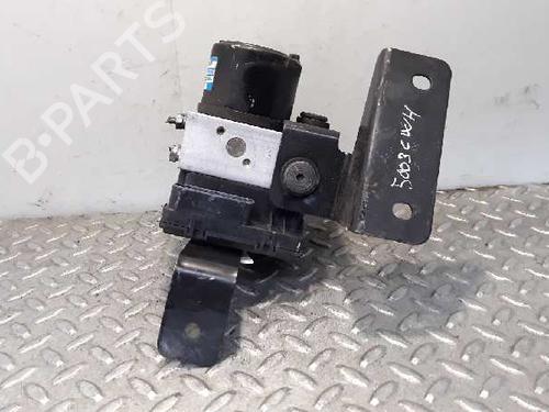ABS pump HYUNDAI SANTA FÉ I (SM) 2.0 CRDi | BP7709167M43 