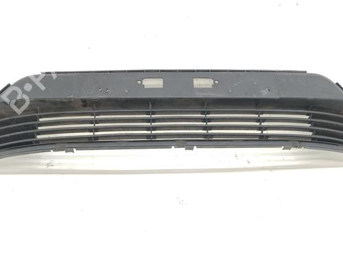 Used Grille TOYOTA AVENSIS Saloon (_T27_) 2.0 D-4D (ADT270_, ADT270R) (124 hp) 31996112