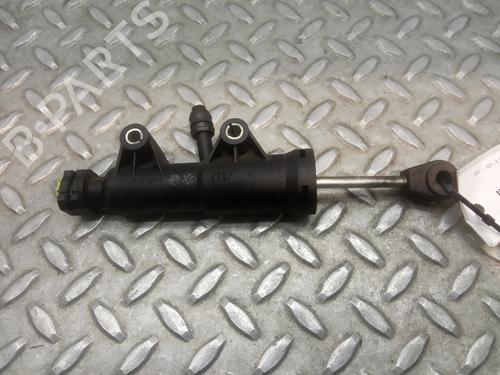 Used Clutch slave cylinder MERCEDES-BENZ VITO / MIXTO Van (W639) [2003-2025]  14237114
