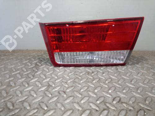 right-tailgate-light-hyundai-sonata-v-nf-20-crdi-2004-2005-2006-2007-2008-2009-2010-2011-2012-2013-2014-10663749 main image