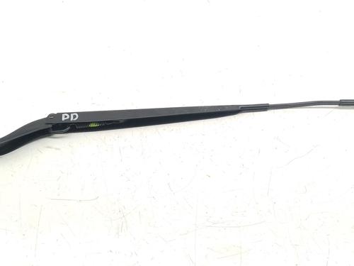 Used Front windshield wiper arm Front windshield wiper arm PEUGEOT 208 II (UB_, UP_, UW_, UJ_) 1.2 PureTech 100 (101 hp) 33869566 33869566