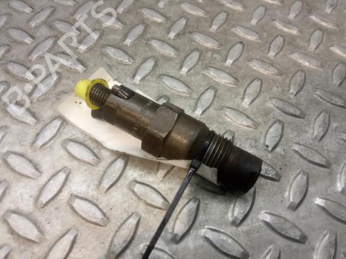 Used Injector NISSAN PATROL III/2 Station Wagon (W260) [1988-1998]  12560437