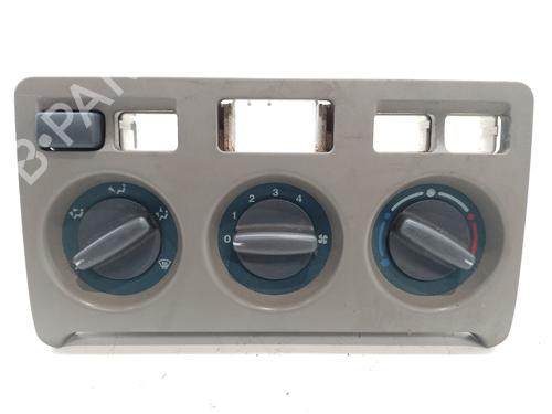 AC Styreenhet / Manøvreringsenhet LAND ROVER FREELANDER I (L314) [1998-2006]  24106148