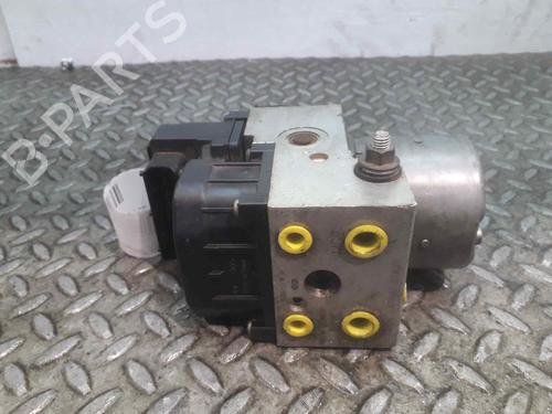Used ABS pump NISSAN TERRANO II (R20) 2.7 TDi 4WD (125 hp) 16858671
