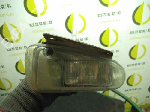 Used Left front fog light CHRYSLER VOYAGER / GRAND VOYAGER III (GS_, NS_) [1995-2001]  3064335