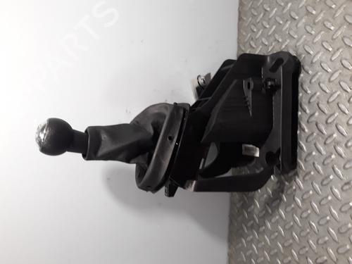Gear lever PEUGEOT 308 I (4A_, 4C_) 1.6 HDi | BP8901643M90 