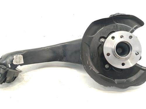 Used Right rear steering knuckle BMW 2 Gran Tourer (F46) 218 d (150 hp) 25786143