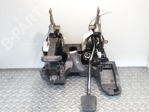 Pedal OPEL INSIGNIA A (G09) [2008-2017]  14236355