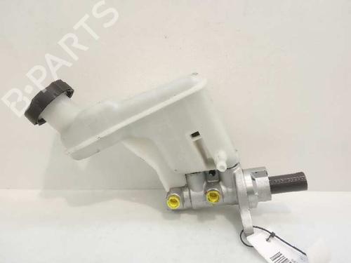Used Brake master cylinder KIA SPORTAGE III (SL) 1.7 CRDi (116 hp) 4620410