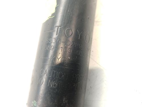 Right rear shock absorber TOYOTA AURIS (_E18_)  | BP24239422M19 