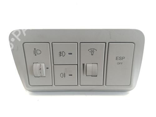 Used Headlight switch HYUNDAI SANTA FÉ II (CM) [2005-2015]  24106782