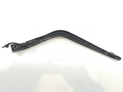 Used Rear windshield wiper arm LAND ROVER FREELANDER I (L314) [1998-2006]  24106191