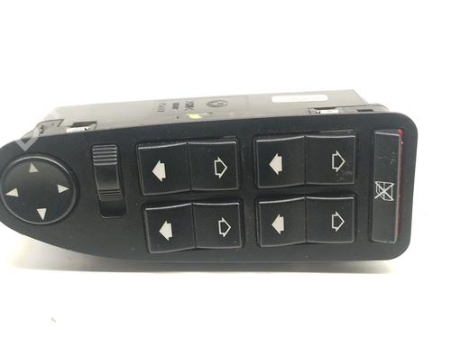 Used Left front window switch Left front window switch BMW 5 (E39) 525 d (163 hp) 32860404 32860404