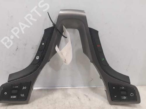Used Steering wheel controls HYUNDAI i40 I (VF) [2012-2019]  5265440