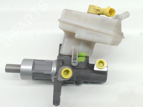 Used Brake master cylinder Brake master cylinder 33335240 33335240