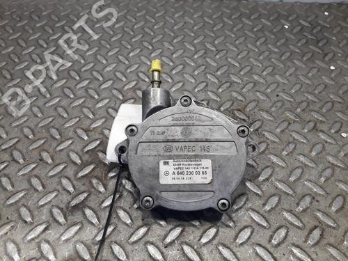 Used Vacuum pump MERCEDES-BENZ B-CLASS Sports Tourer (W245) [2005-2011]  15691400