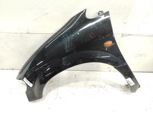 Used Left front fenders CHRYSLER VOYAGER IV (RG, RS) [1999-2008]  24106252