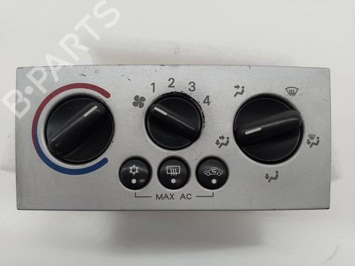 AC Styreenhet / Manøvreringsenhet OPEL MERIVA A MPV (X03) 1.7 DTI (E75) (75 hp) 18065228