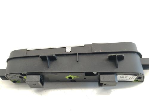 Switch BMW X3 (F25) xDrive 20 d | BP27182619I30 