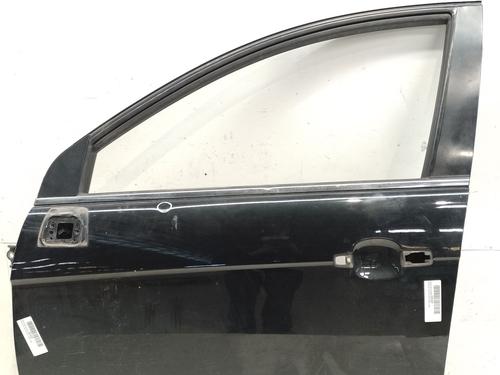 Used Left front door CHEVROLET CAPTIVA (C100, C140) 2.0 D 4WD (150 hp) 24109980