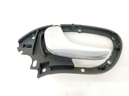 Used Front left interior door handle Front left interior door handle 38567888 38567888