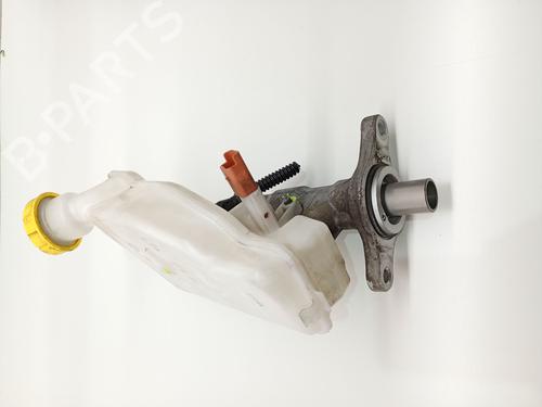 Used Brake master cylinder Brake master cylinder PEUGEOT 208 I (CA_, CC_) 1.2 PureTech 82 (82 hp) 36222617 36222617