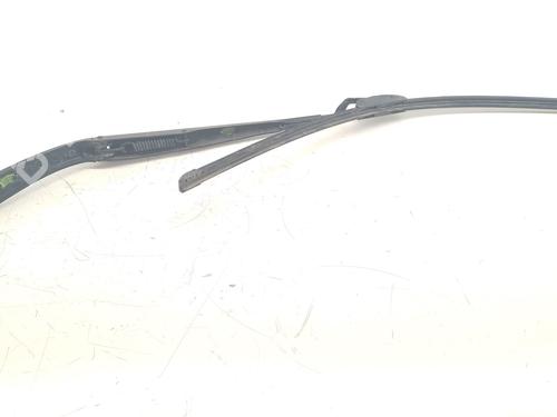 Used Front windshield wiper arm KIA SPORTAGE IV (QL, QLE) 1.6 CRDi (136 hp) 28041077