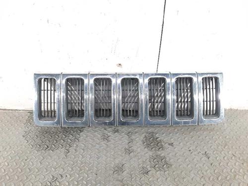 Used Grille JEEP GRAND CHEROKEE I (ZJ, ZG) [1991-1999]  7838828