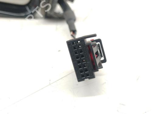 BP30760348C27 main image