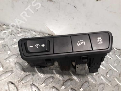 Used Switch HYUNDAI ix35 (LM, EL, ELH) [2009-2016]  14229706